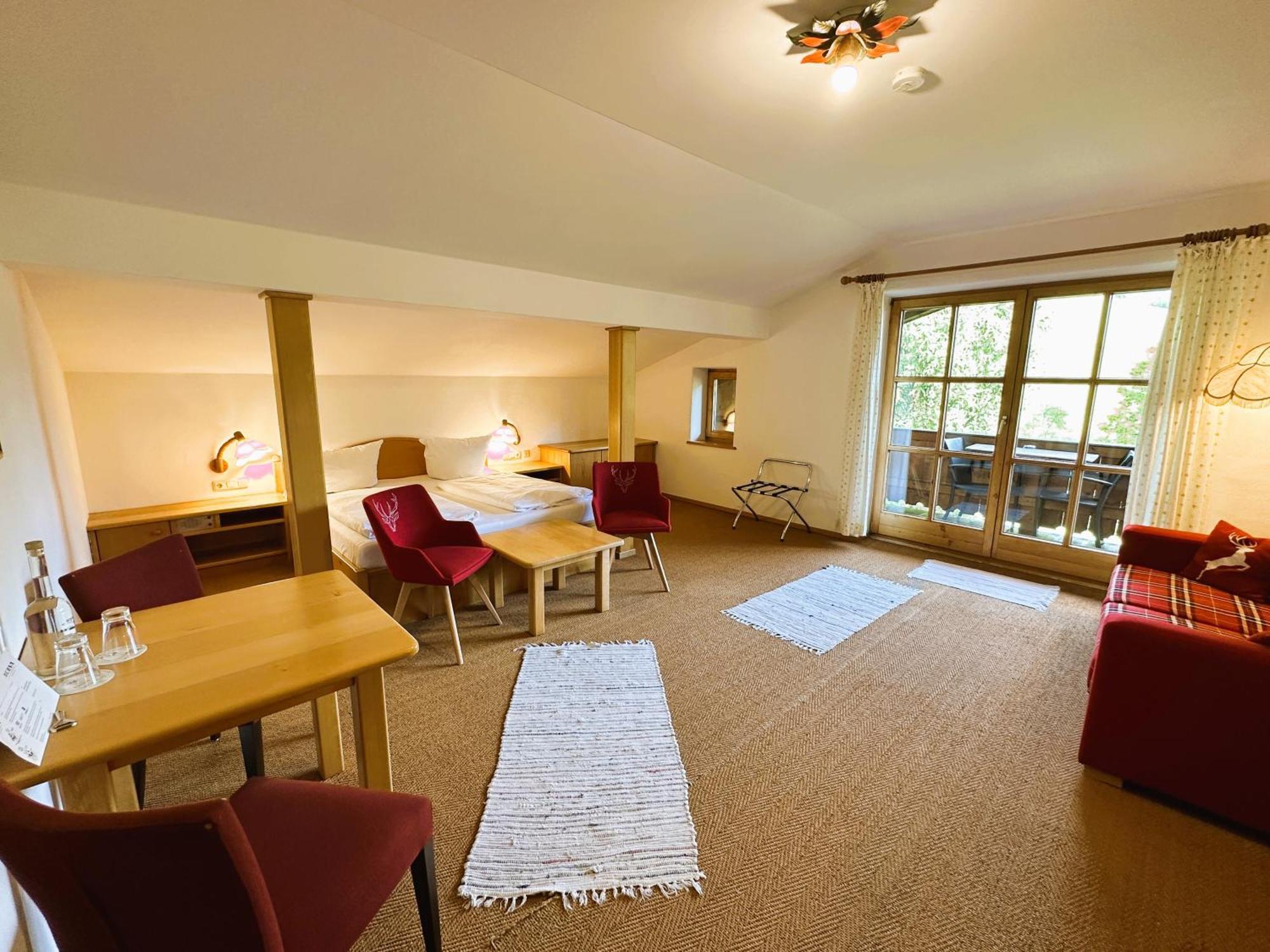 Landhotel Maiergschwendt ルーポルディング エクステリア 写真