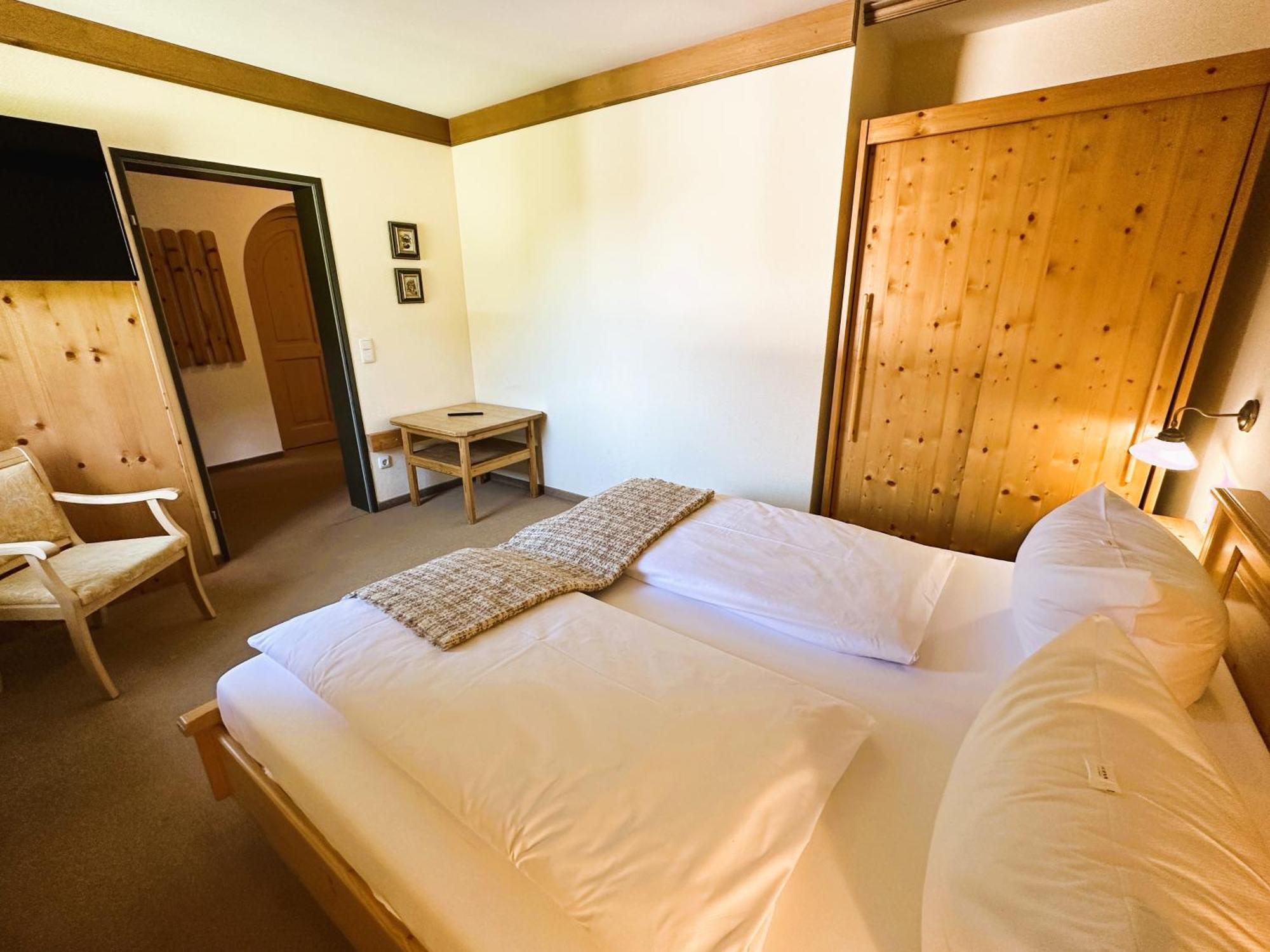 Landhotel Maiergschwendt ルーポルディング エクステリア 写真