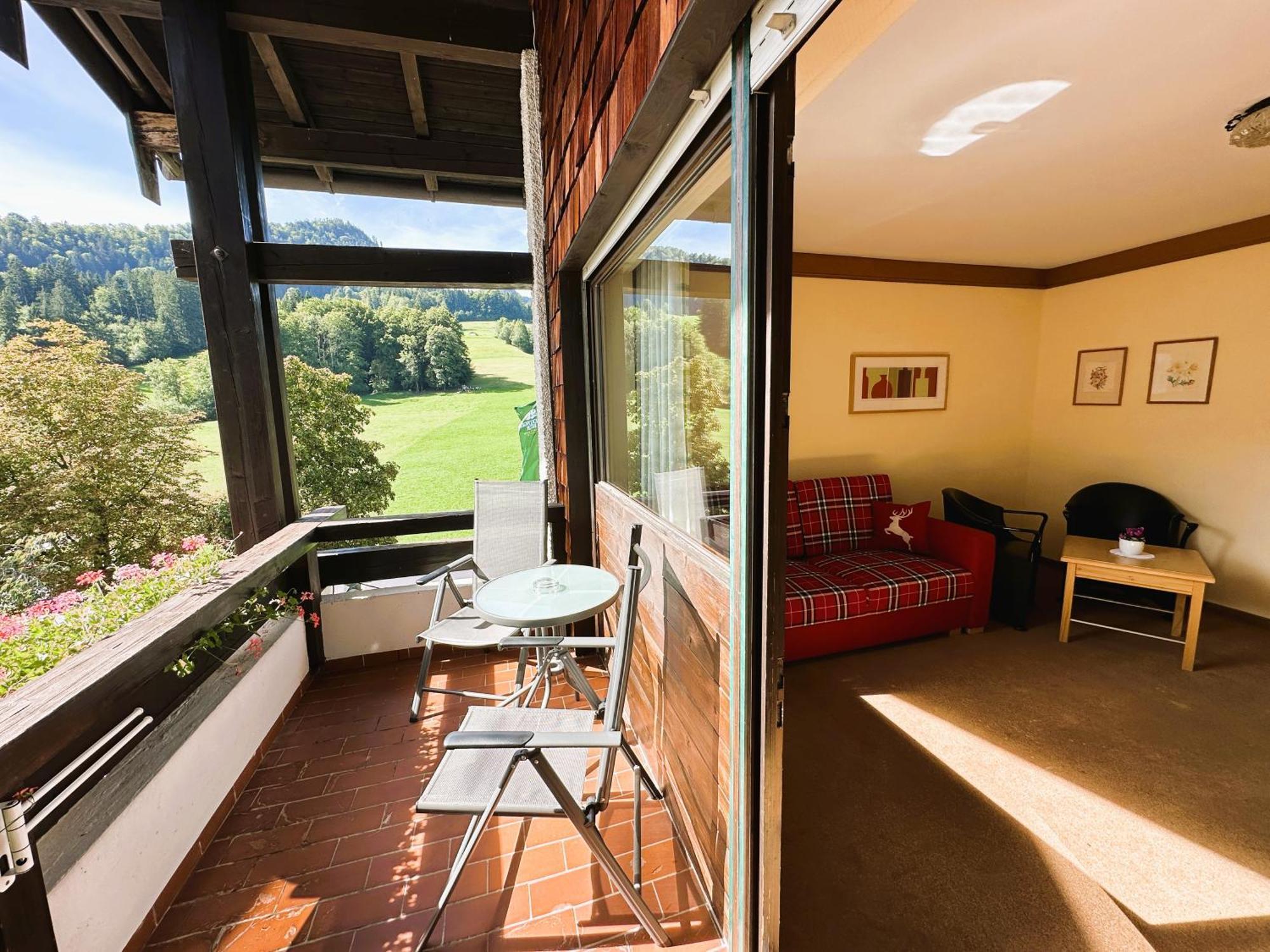 Landhotel Maiergschwendt ルーポルディング エクステリア 写真