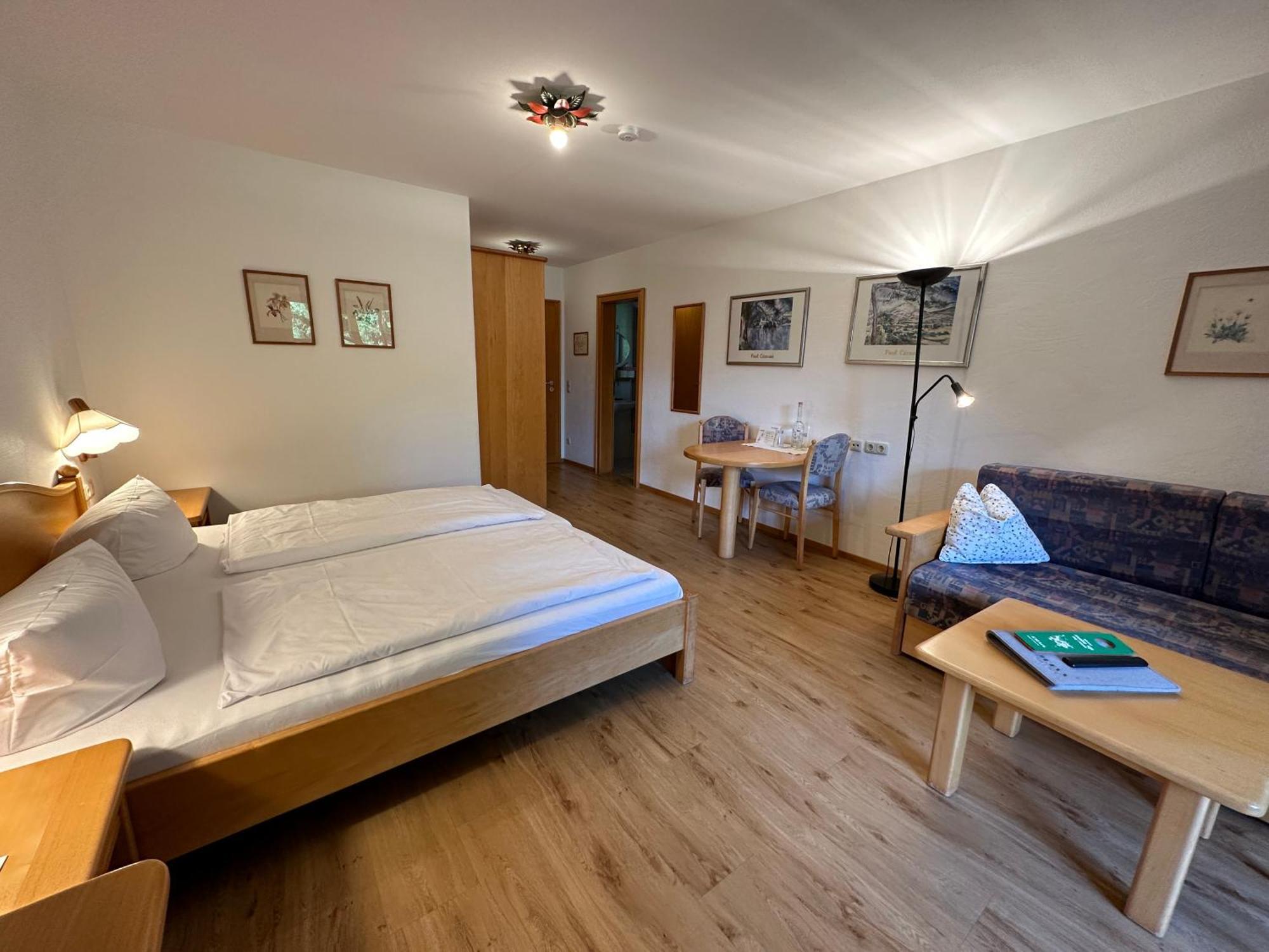 Landhotel Maiergschwendt ルーポルディング エクステリア 写真