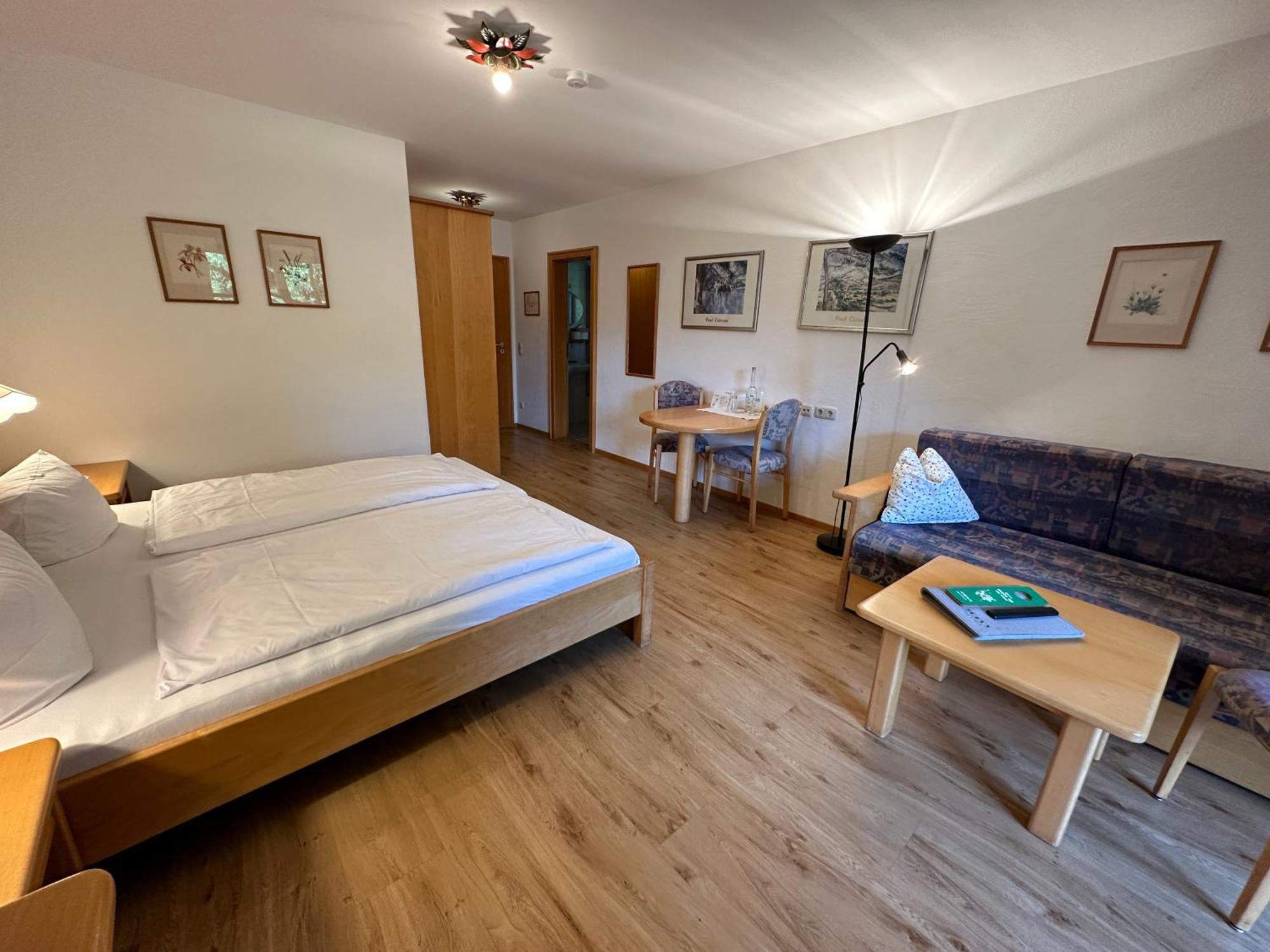 Landhotel Maiergschwendt ルーポルディング エクステリア 写真
