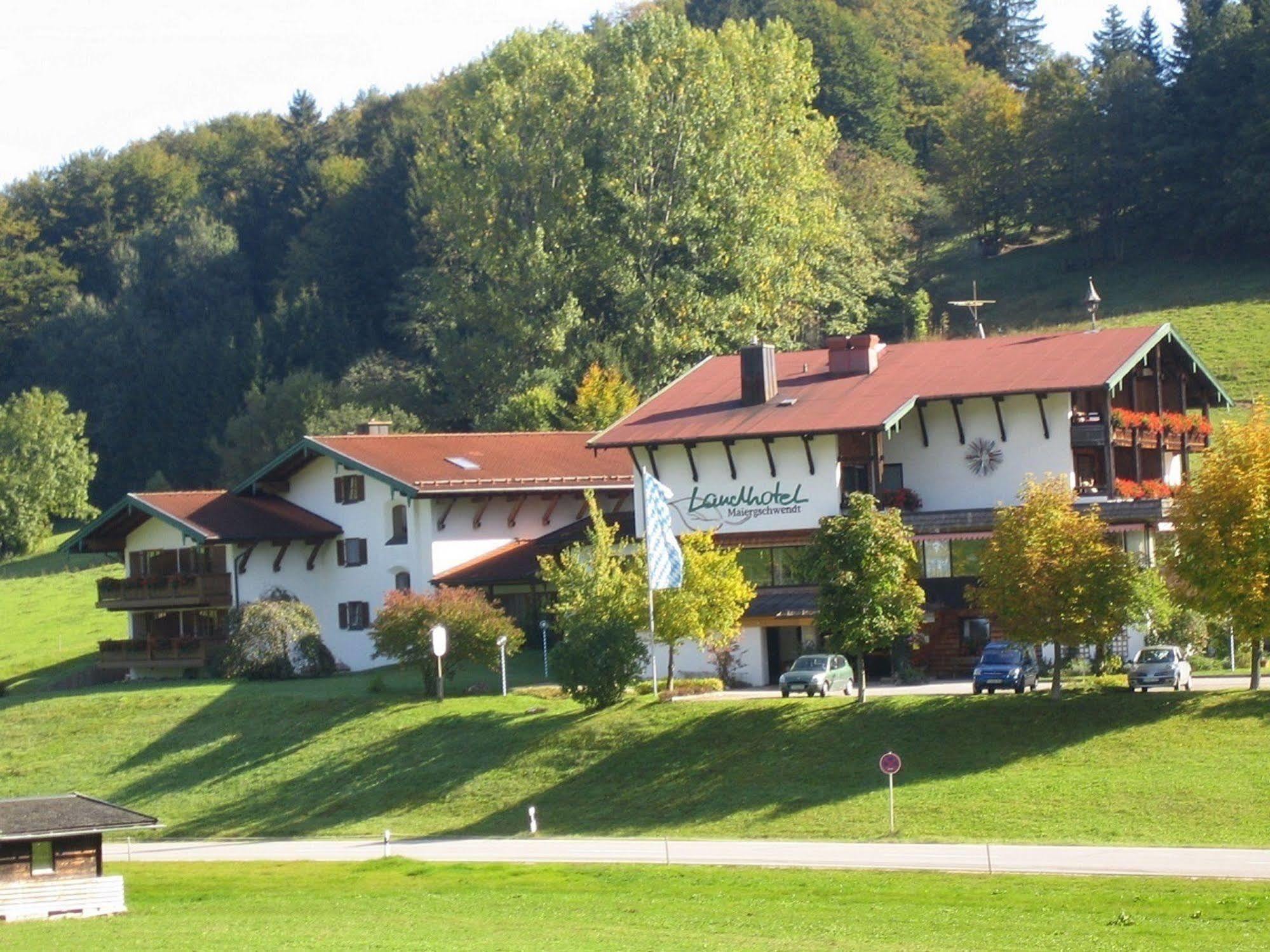 Landhotel Maiergschwendt ルーポルディング エクステリア 写真
